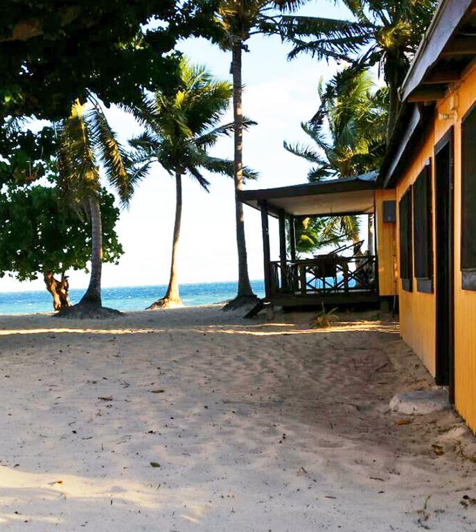 Ratu Kini Backpackers And Dive Resort Mana Island Dış mekan fotoğraf
