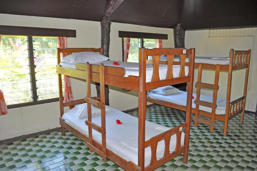 Ratu Kini Backpackers And Dive Resort Mana Island Oda fotoğraf